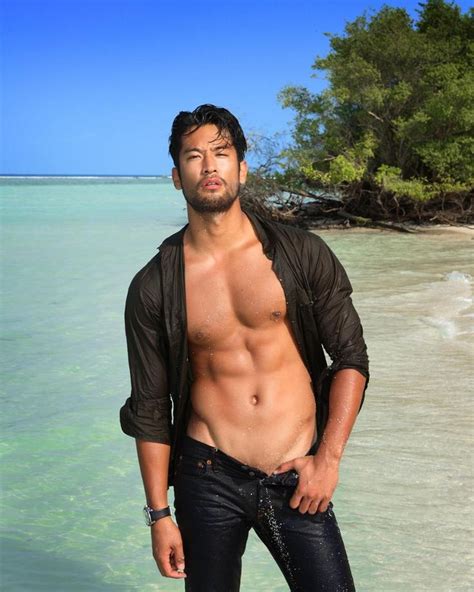 gay japan hunk|@asianhunkies .